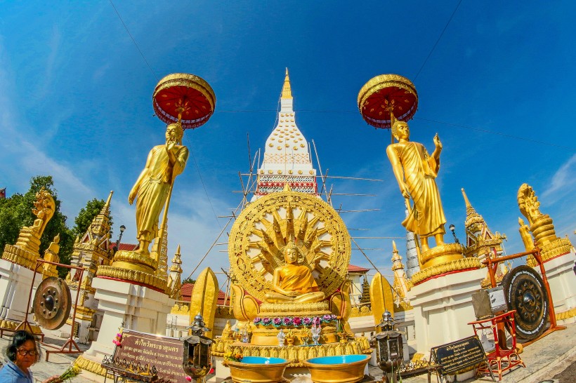 点击大图看下一张：泰国寺庙图片