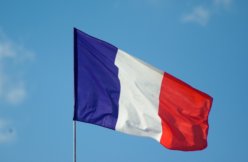 点击大图看下一张：法国国旗高清图片