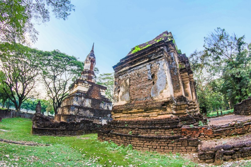 点击大图看下一张：泰国玛哈泰寺图片