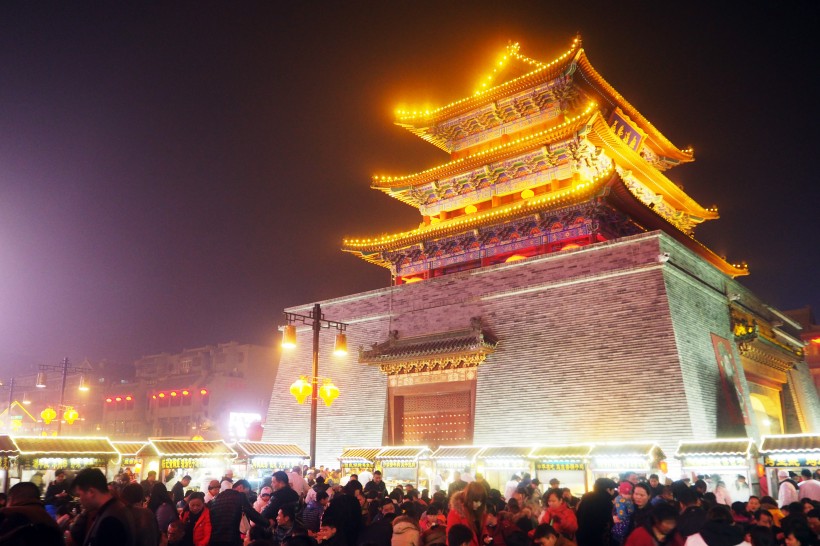 点击大图看下一张:河南开封风景图片
