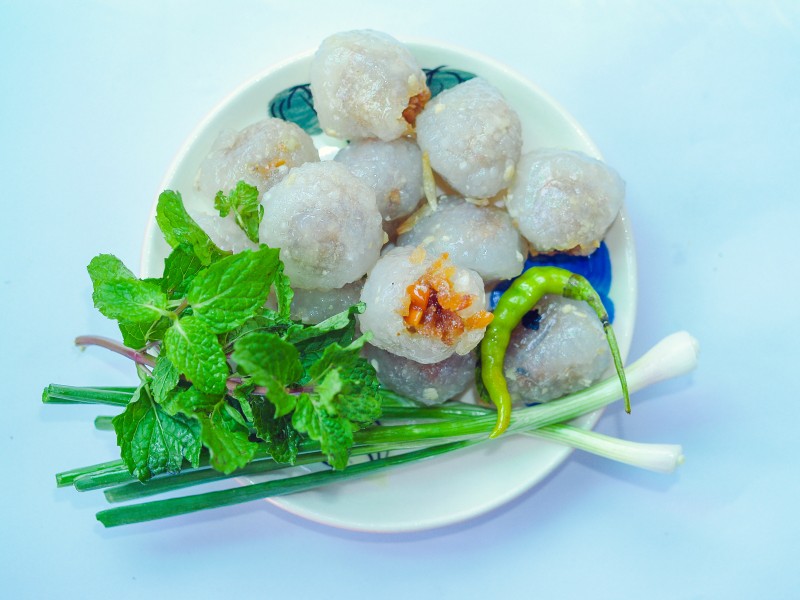 点击大图看下一张：泰国特色小吃图片