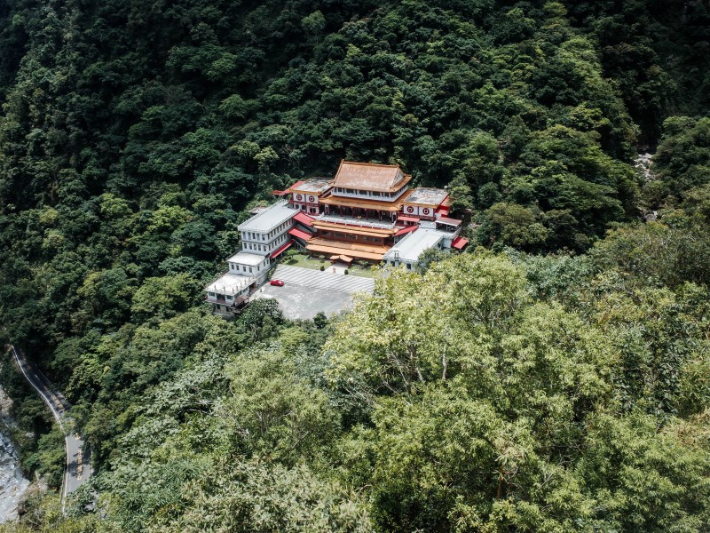 点击大图看下一张：台湾太鲁阁国家公园风景图片