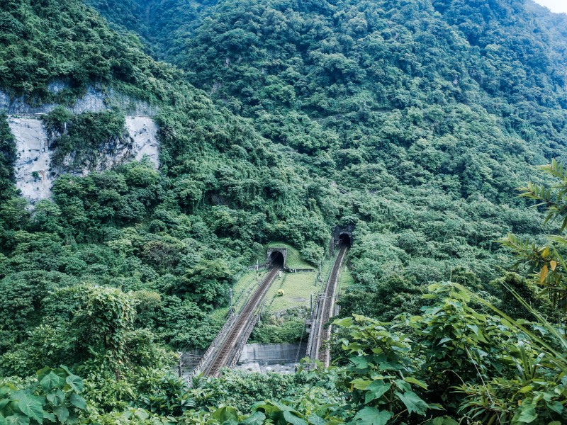 点击大图看下一张：台湾太鲁阁国家公园风景图片