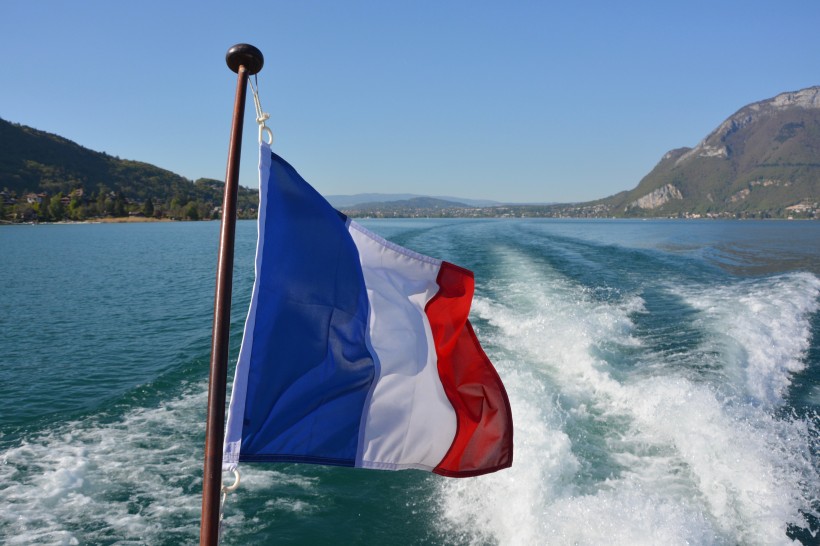 点击大图看下一张：法国国旗高清图片
