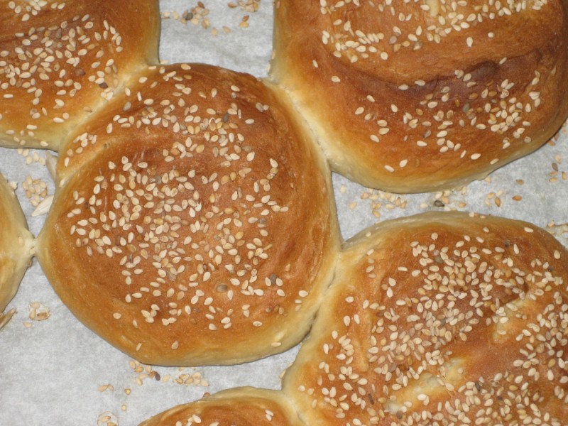 点击大图看下一张：健康美味的手工面包图片