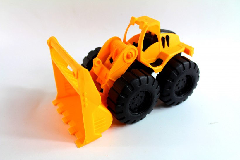 点击大图看下一张：卡车玩具模型图片