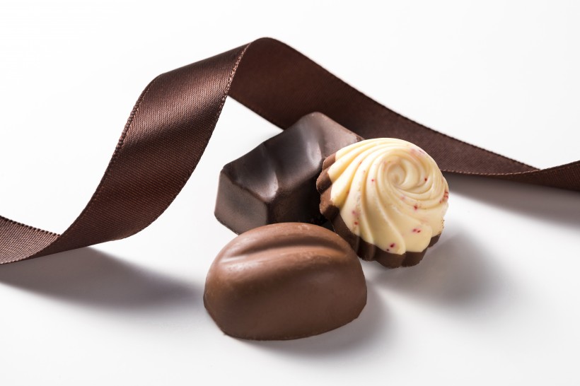 点击大图看下一张：丝滑的巧克力图片