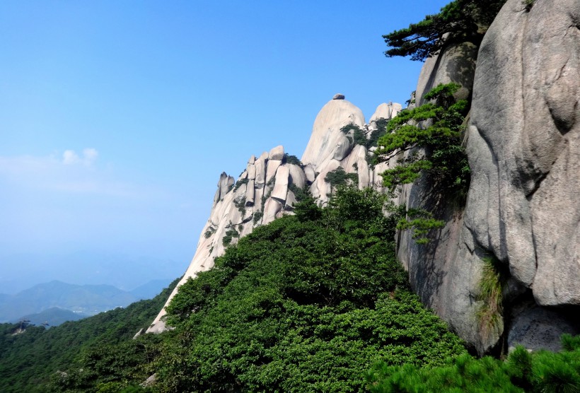 点击大图看下一张：安徽安庆天柱山自然风景图片