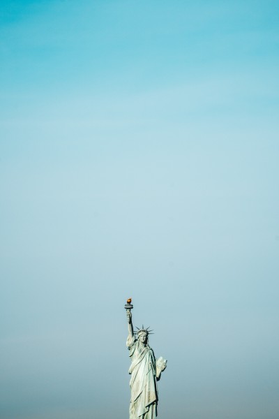 点击大图看下一张：美国纽约自由女神像的图片