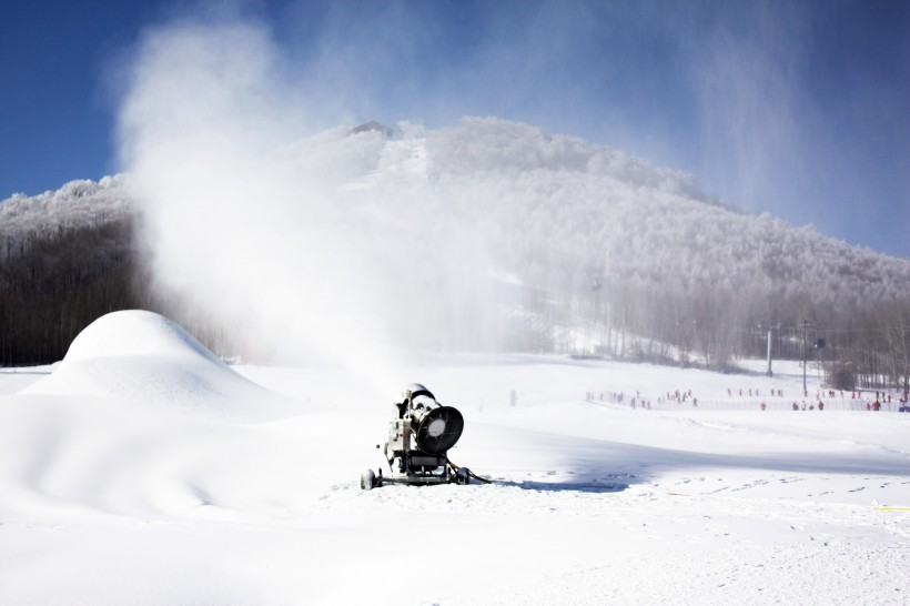 点击大图看下一张：吉林长白山冬季雪景图片