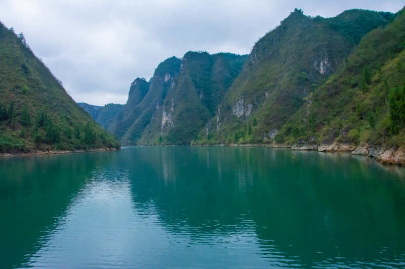 点击大图看下一张：贵州黔东南舞阳河自然风景图片