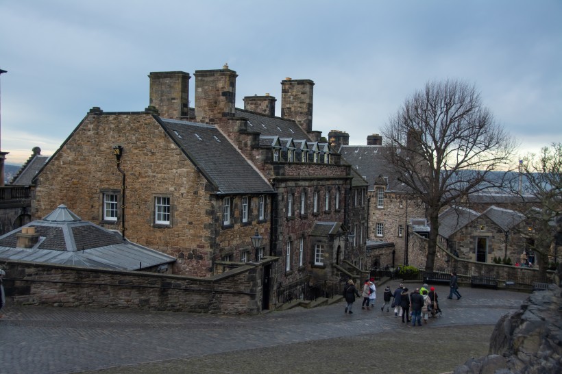 点击大图看下一张：苏格兰爱丁堡建筑风景图片