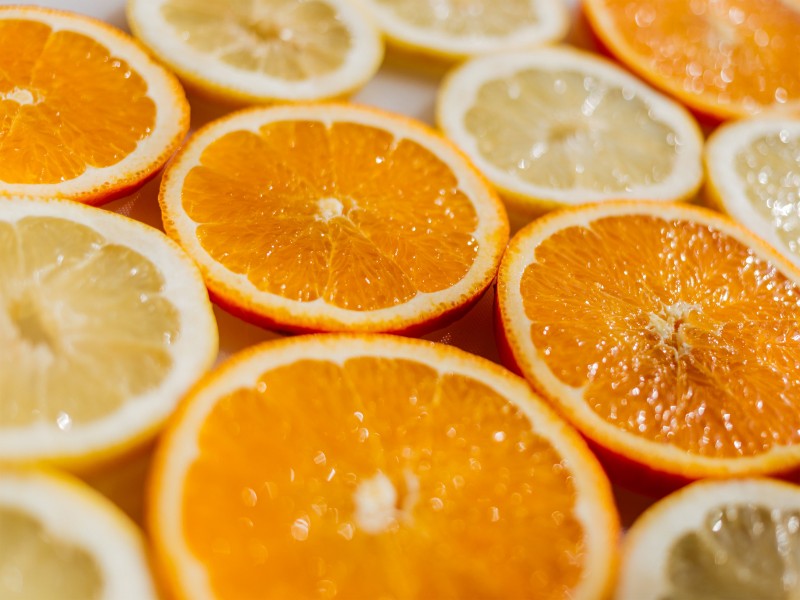 点击大图看下一张：酸甜的橙子图片