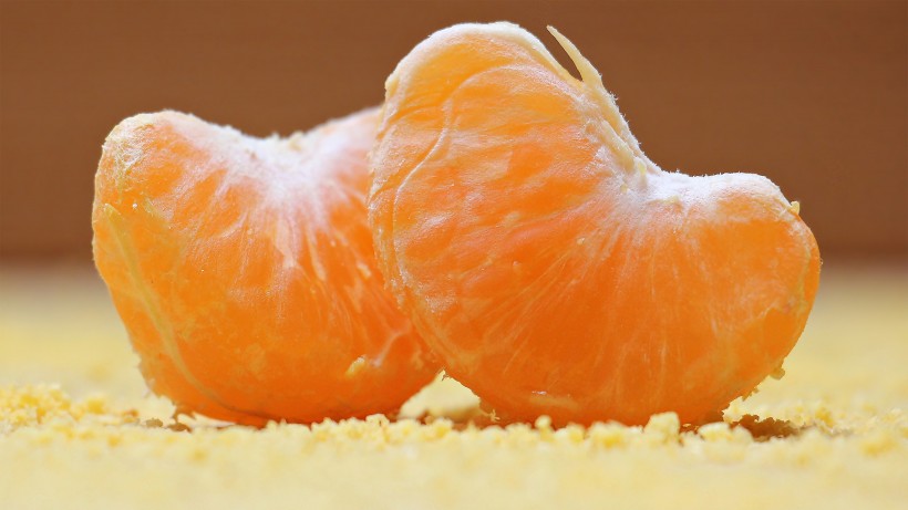 点击大图看下一张：可口多汁的柑橘图片