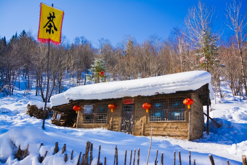 点击大图看下一张：黑龙江雪乡自然风景图片