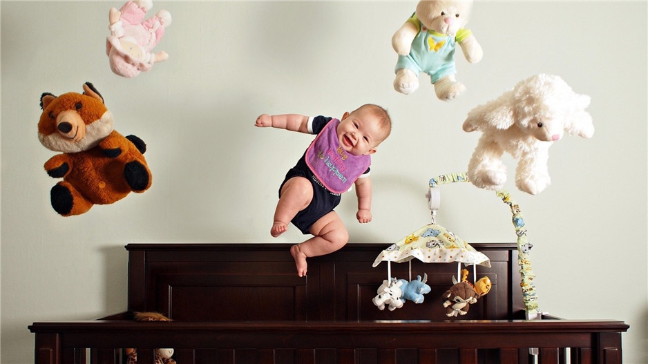 点击大图看下一张：超萌可爱的宝宝高清桌面壁纸