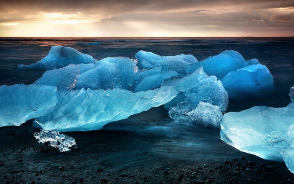 点击大图看下一张：冰岛蓝湖精美自然风景壁纸