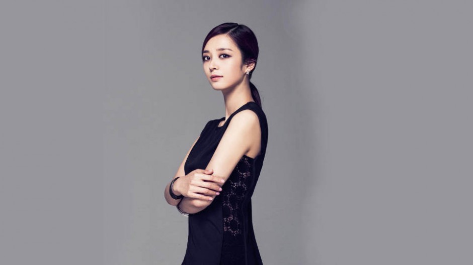 点击大图看下一张：韩国女明星宋智仁精美高清壁纸