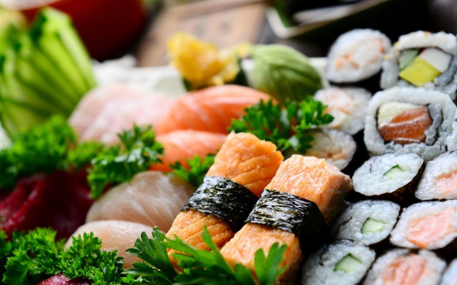 点击大图看下一张：美味寿司精美壁纸