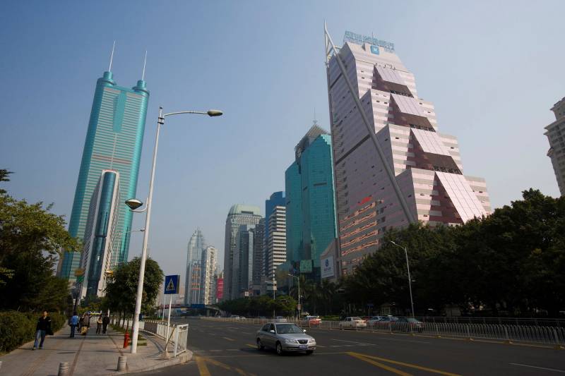 点击大图看下一张：现代化都市深圳城市建筑风光美丽壁纸