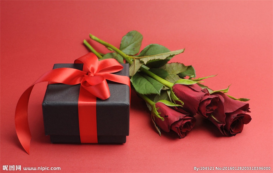 点击大图看下一张：情人节礼物玫瑰花高清空间素材