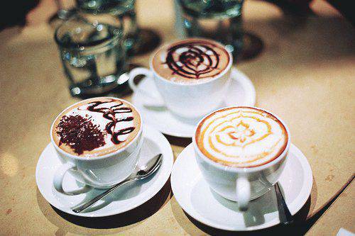 点击大图看下一张：我们的爱就像咖啡般甜蜜又苦涩