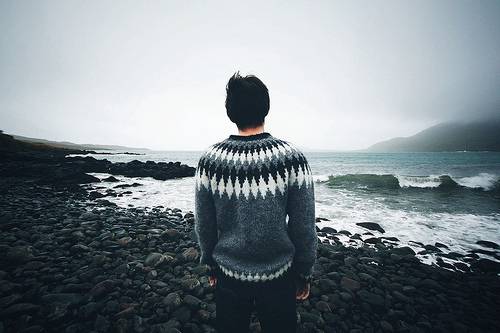 点击大图看下一张:qq伤感唯美图片非主流男生