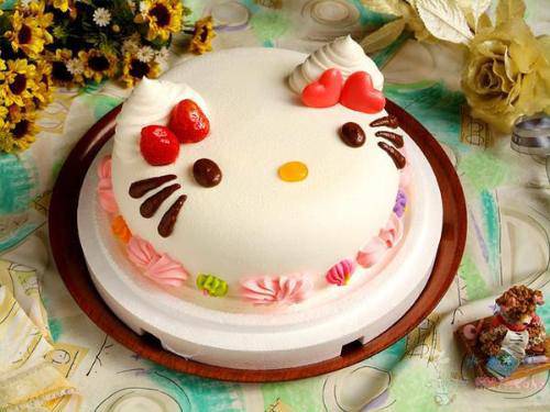 点击大图看下一张：可爱hello kitty卡通精美蛋糕图片