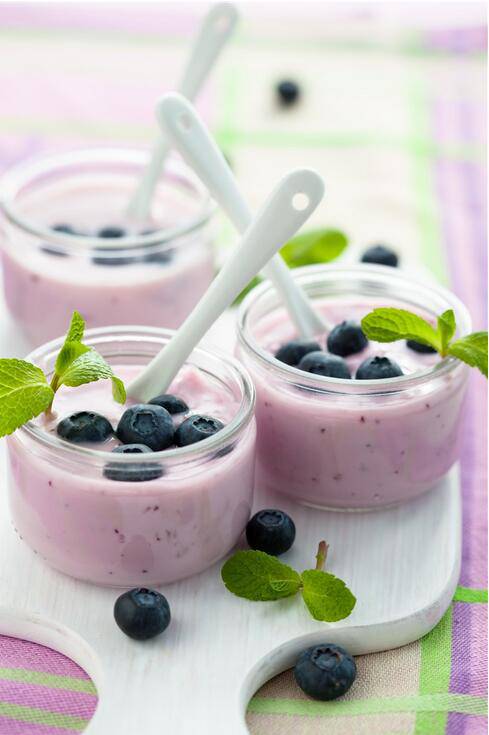 点击大图看下一张：蓝莓薄荷味奶油冰淇淋图片