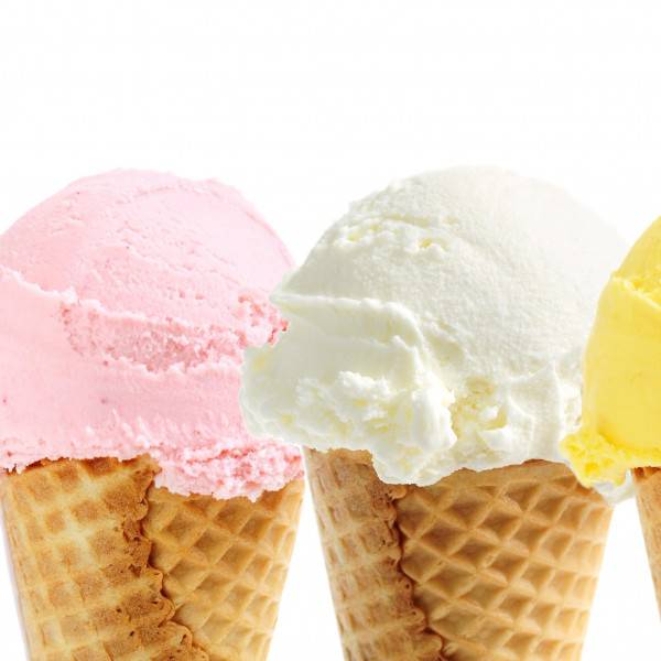 点击大图看下一张：美味的甜点花式冰淇淋图片