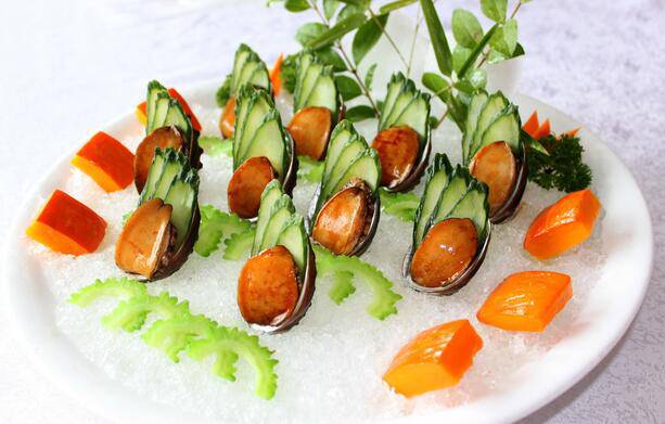 点击大图看下一张:北欧海鲜美食大莲鲍图片