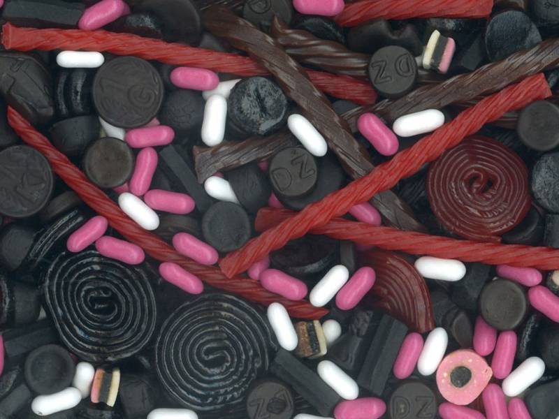 点击大图看下一张:五彩缤纷让人垂涎的糖果美食