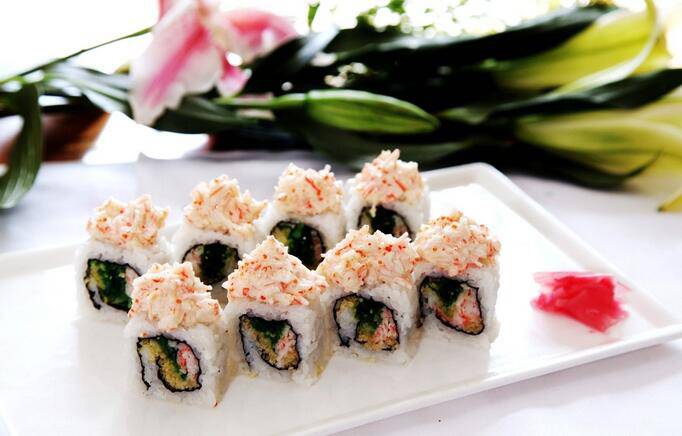 点击大图看下一张：超好吃的美式寿司卷图片