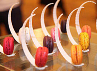 精致小巧的法式甜点马卡龙图片