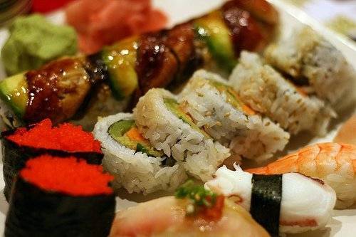 点击大图看下一张：美味的日本寿司图片