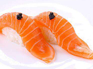 鲜美可口的三文鱼寿司图片