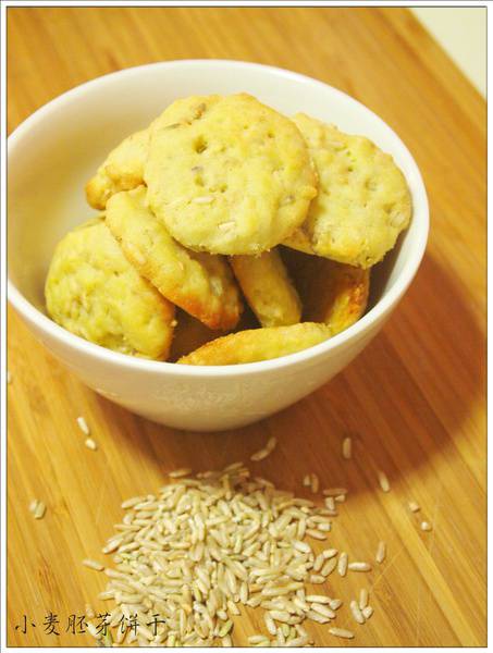 点击大图看下一张:小麦胚芽饼干营养又美味