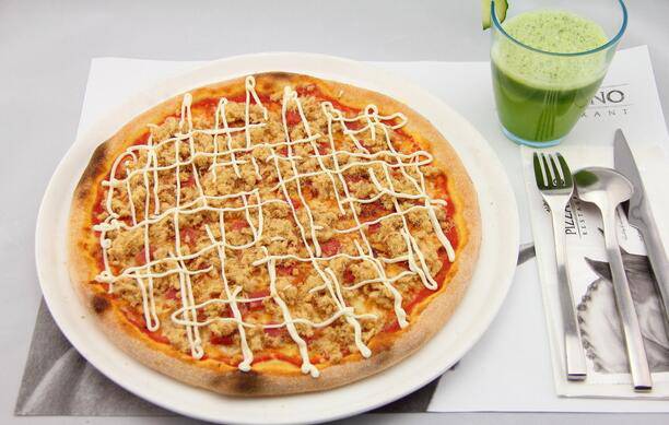 点击大图看下一张：意式香菇火腿披萨图片