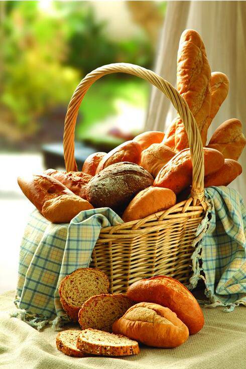 点击大图看下一张：法式面包棍图片麦香浓郁