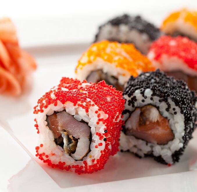 点击大图看下一张：美味的寿司特写图片