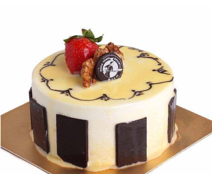 点击大图看下一张：法式巧克力奶油蛋糕图片