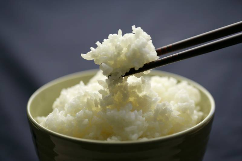 点击大图看下一张：饱满香甜的米饭高清图片