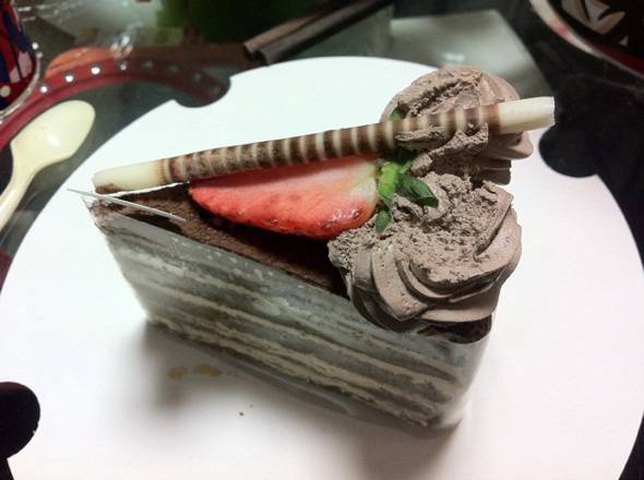点击大图看下一张：精美的慕斯蛋糕切件美味图片