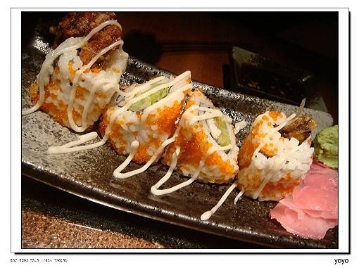 点击大图看下一张：日本海鲜寿司图片鲜美可口