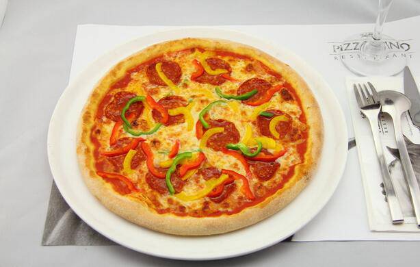 点击大图看下一张：好吃的意式披萨图片欣赏