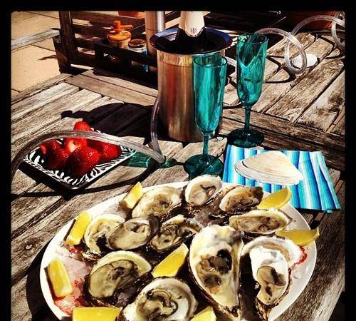 点击大图看下一张:美味的海鲜大餐食物图片