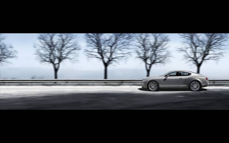 点击大图看下一张：完美无瑕的宾利欧陆GT跑车图片