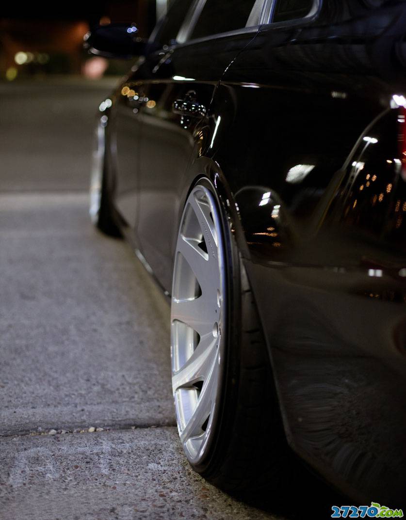 点击大图看下一张:改装作品 海外奥迪A4