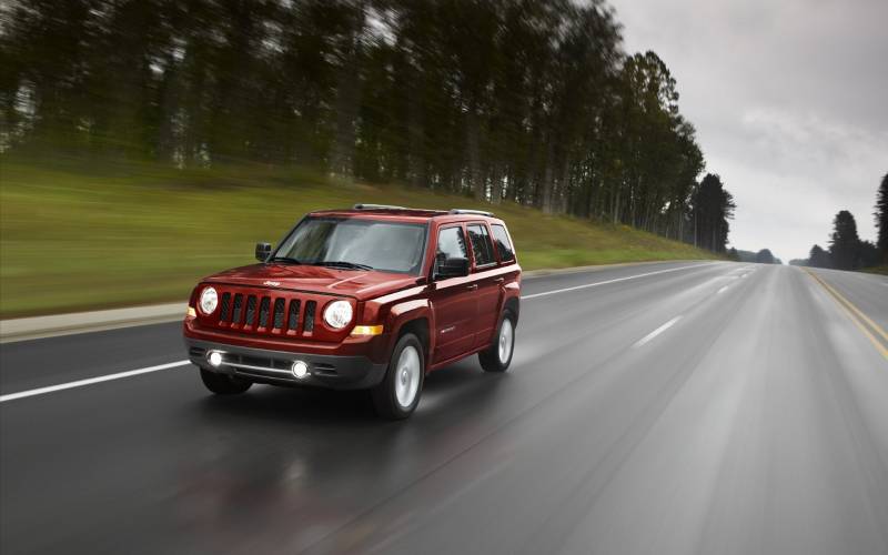 点击大图看下一张：偏重公路性能的吉普车Jeep Patriot高清图片
