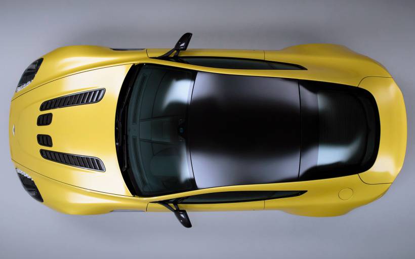 点击大图看下一张：阿斯顿·马丁黄色V12 Vantage S汽车图片